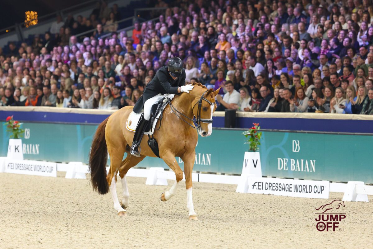 Doublé belge très serré en dressage à Malines. 9 IMG 5073