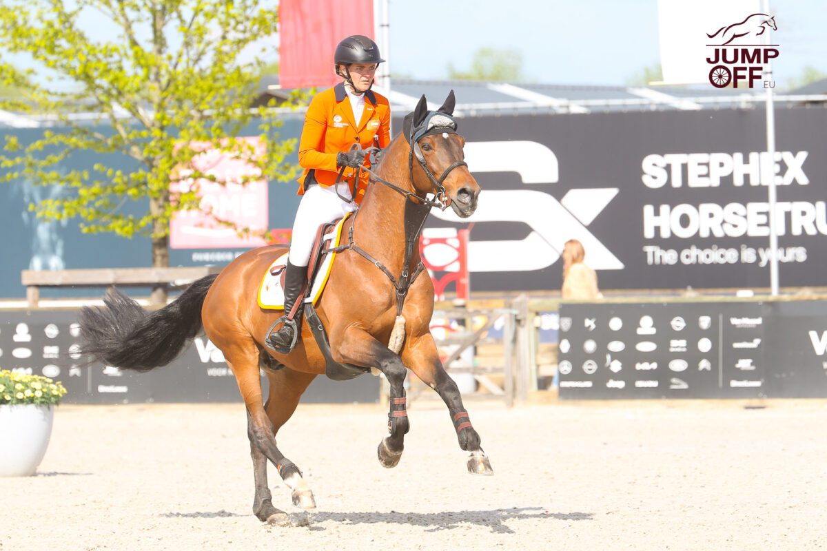 For Chacco TN associé à Harrie Smolders. 1 BA3U0573