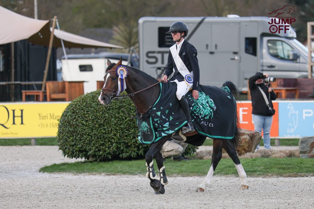 Bart Jay Junior Vandecasteele en surclassement Opglabeek. 22 IMG 4859
