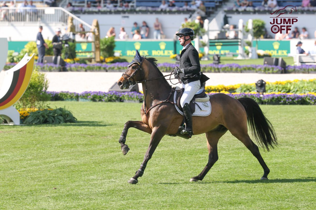 Daniel Coyle devant les Selle Français ! 3 IMG 4470
