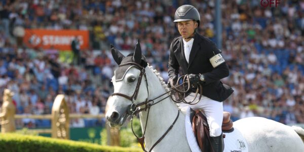 Kent Farrington reste en tête !