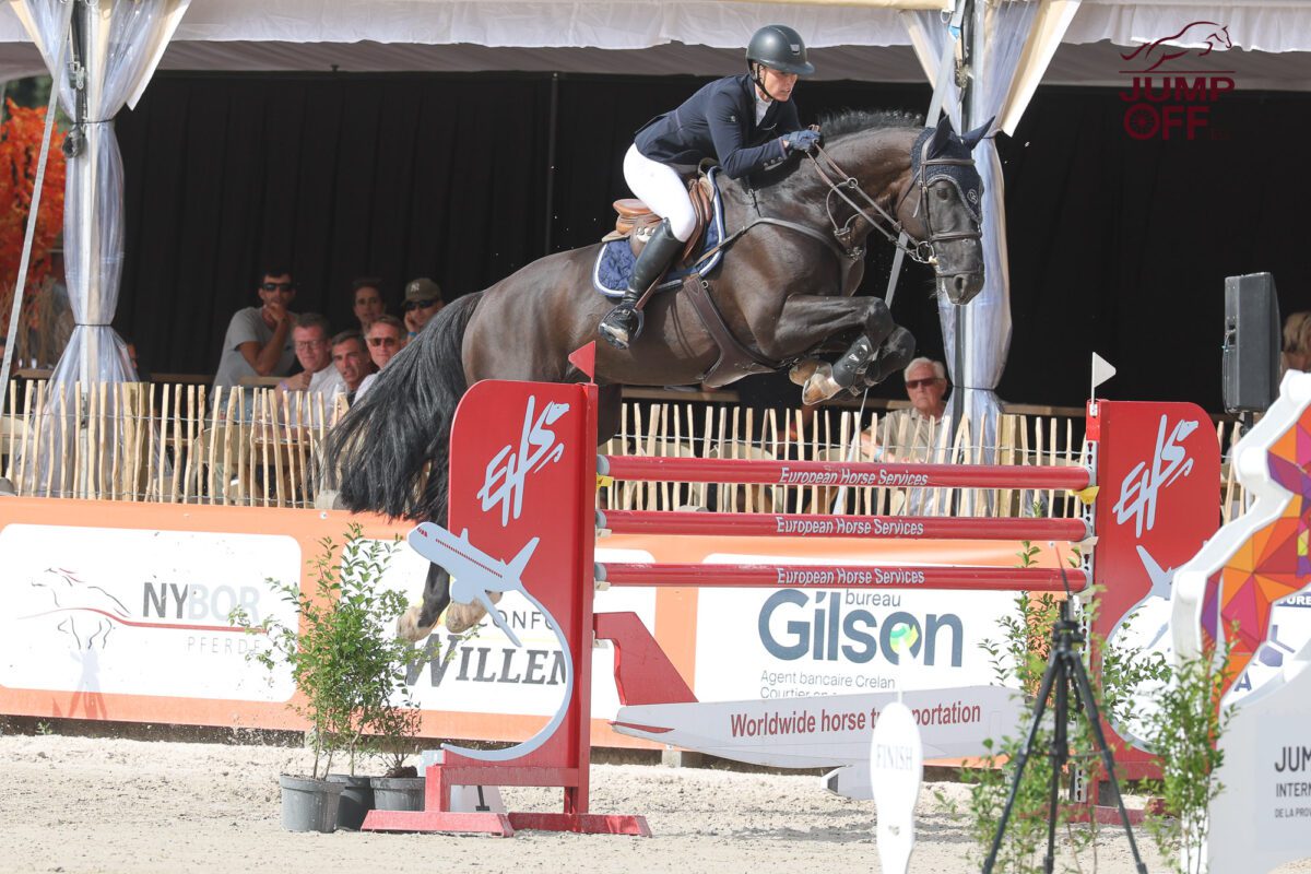Kaya Ehning fait honneur au prix Nybor. 4 IMG 0188