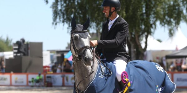 Grégory Wathelet impose sa Comète de la Marchette dans le Grand prix des 6ans, chez lui, à Gesves !